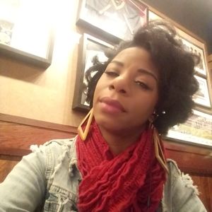 Meet your Posher, Connie